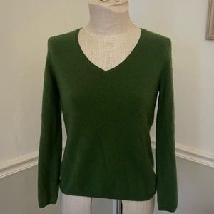 Luxuriously Soft Cashmere Sweater